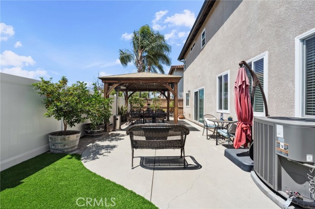 293 Belize Way, Oceanside CA: https://media.crmls.org/medias/fa0be717-ad43-476c-bb81-5615a3e38fe0.jpg