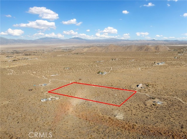 712 Custer Avenue, Lucerne Valley CA: https://media.crmls.org/medias/fa0c9727-099e-4932-bbef-4ffafee3772e.jpg