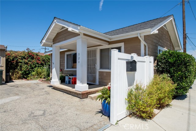 922 W 3rd Street, San Pedro CA: https://media.crmls.org/medias/fa0cdfec-353e-4b13-a88a-dfe76d77b54a.jpg
