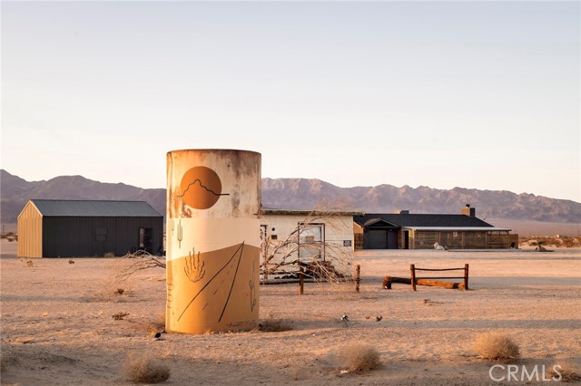 84328 Amboy Road, 29 Palms CA: https://media.crmls.org/medias/fa0ea336-2614-41df-b767-eb3d81b0c43c.jpg