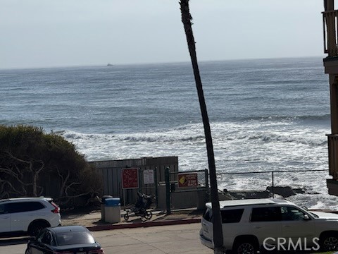 https://media.crmls.org/medias/fa0f0ff7-398c-4989-934b-a4b8ba3af5af.jpg?preset=X-Large