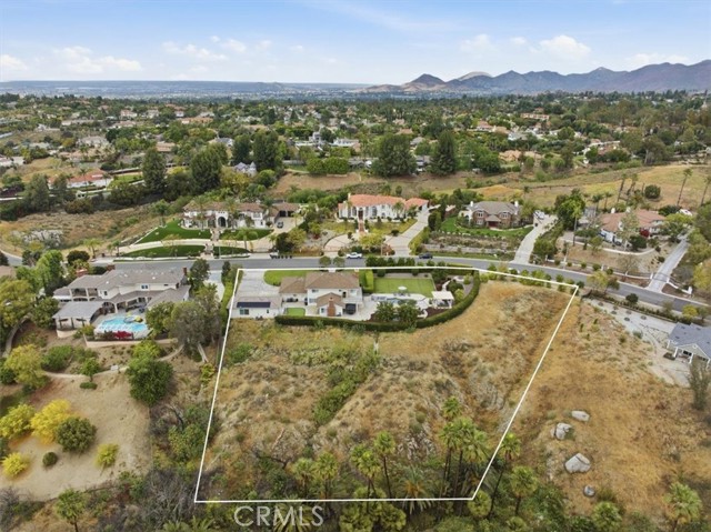 Detail Gallery Image 71 of 75 For 1956 Middle Creek, Riverside,  CA 92506 - 5 Beds | 4/1 Baths