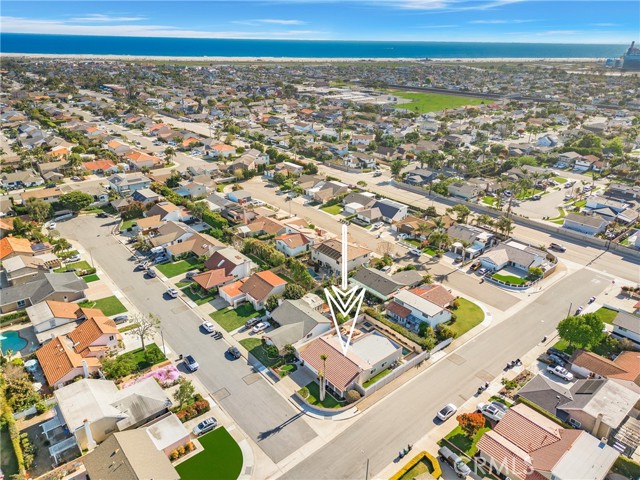 Detail Gallery Image 28 of 29 For 21651 Saluda Cir, Huntington Beach,  CA 92646 - 4 Beds | 2 Baths