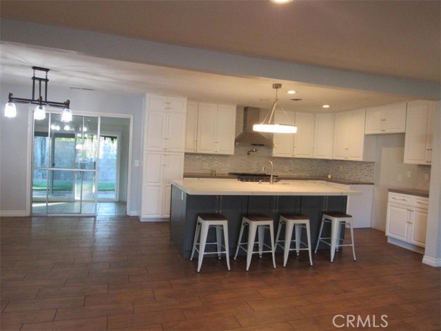Image 4 of 21 For 43251 San Mateo Way