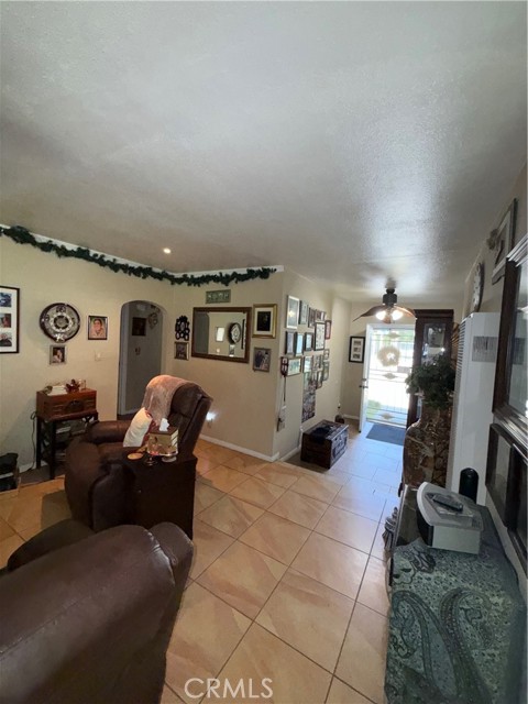 Detail Gallery Image 5 of 24 For 14104 Barrydale St, La Puente,  CA 91746 - 3 Beds | 2 Baths