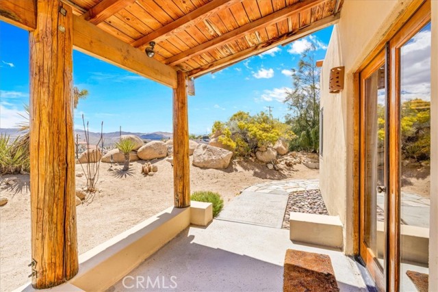 57710 Bandera Road, Yucca Valley CA: https://media.crmls.org/medias/fa128d71-15de-4255-8a2c-56ac3ed139b1.jpg