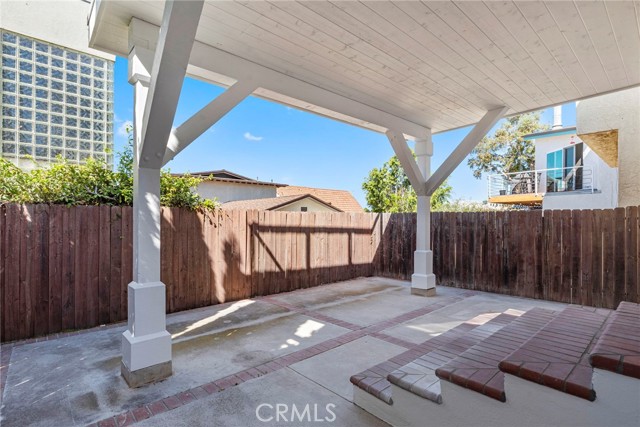 2015 Hillcrest Drive, Hermosa Beach, California 90254, 3 Bedrooms Bedrooms, ,1 BathroomBathrooms,Residential,Sold,Hillcrest,SB22206794
