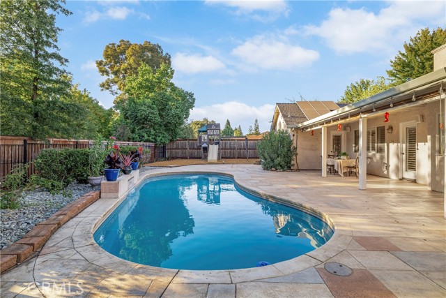 Detail Gallery Image 45 of 57 For 2286 Burlingame Drive, Chico,  CA 95928 - 4 Beds | 3 Baths