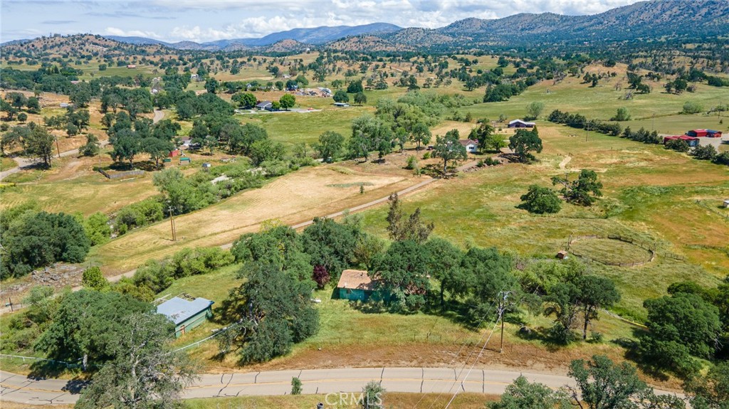 4830 School House Road, Catheys Valley, CA 95306