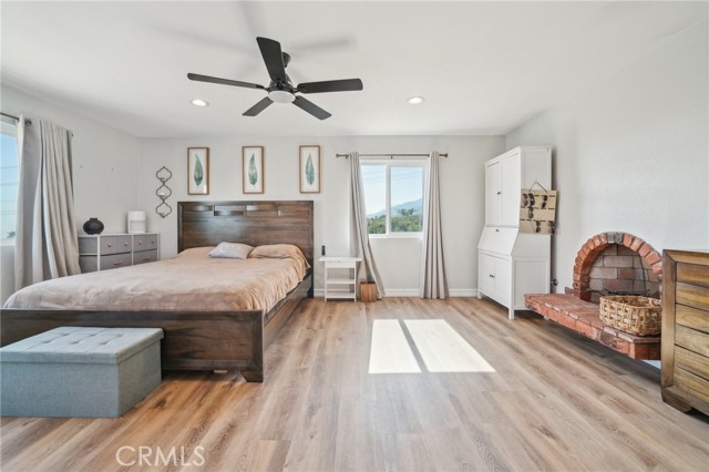 7906 Appaloosa Court, Rancho Cucamonga CA: https://media.crmls.org/medias/fa12f99c-5859-42b7-b210-c9566f49dad1.jpg