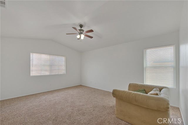 13207 Eastview, Victorville CA: https://media.crmls.org/medias/fa141fed-f48c-429b-ba39-13305680500e.jpg