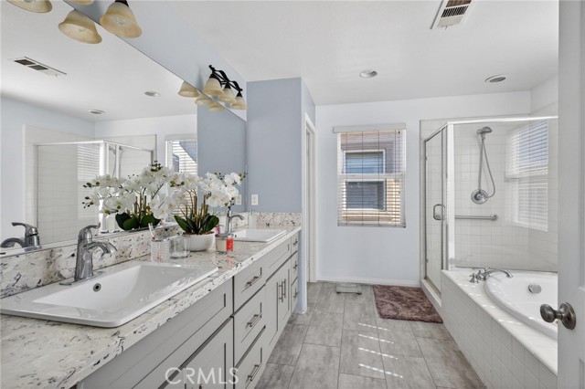 Detail Gallery Image 23 of 52 For 3686 W Scribner, Inglewood,  CA 90305 - 4 Beds | 3/1 Baths