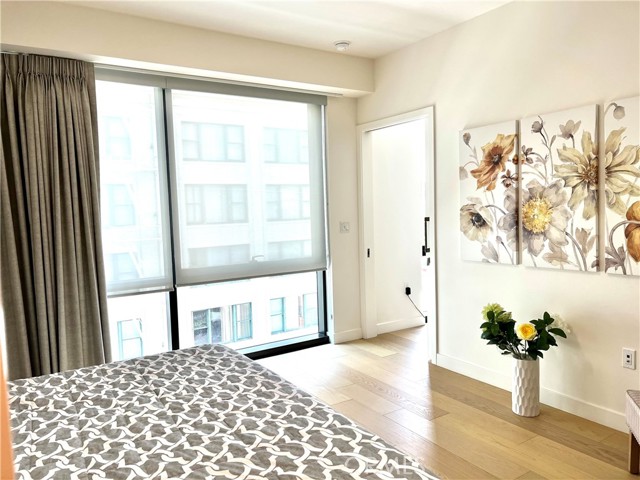 Detail Gallery Image 5 of 38 For 400 S Broadway #811,  Los Angeles,  CA 90013 - 1 Beds | 1 Baths