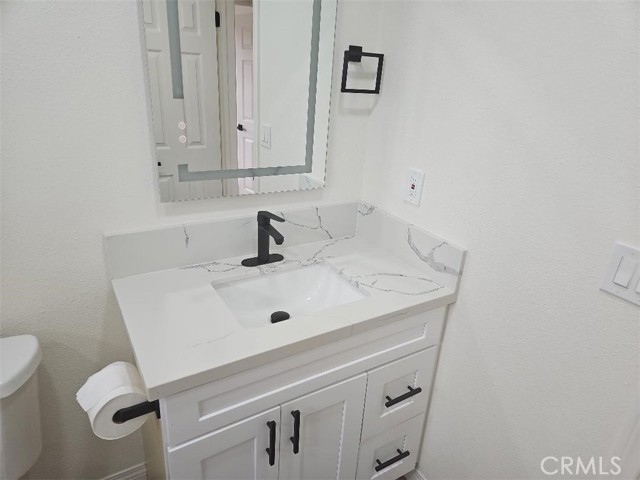 Detail Gallery Image 15 of 28 For 14711 Walters, Corona,  CA 92880 - 2 Beds | 1 Baths