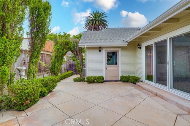 234 Ximeno Avenue, Long Beach CA: https://media.crmls.org/medias/fa15e514-98b0-4167-b6dd-851362909471.jpg