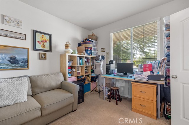 12200 White Rapids Way, Bakersfield CA: https://media.crmls.org/medias/fa1641df-742a-41ae-a1e2-83b77377ad14.jpg