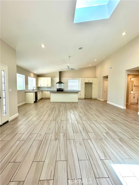17223 Kingsbury Street, Granada Hills CA: https://media.crmls.org/medias/fa16bc23-0e8e-4d6e-a20d-9bfc6cc06f9c.jpg