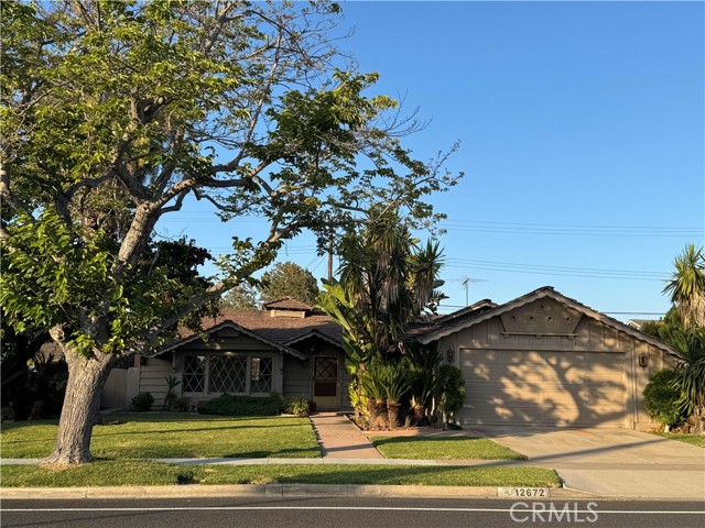 12672 Foster Road, Los Alamitos CA: https://media.crmls.org/medias/fa178a85-3067-4863-a3cd-0f6d87ccfb97.jpg
