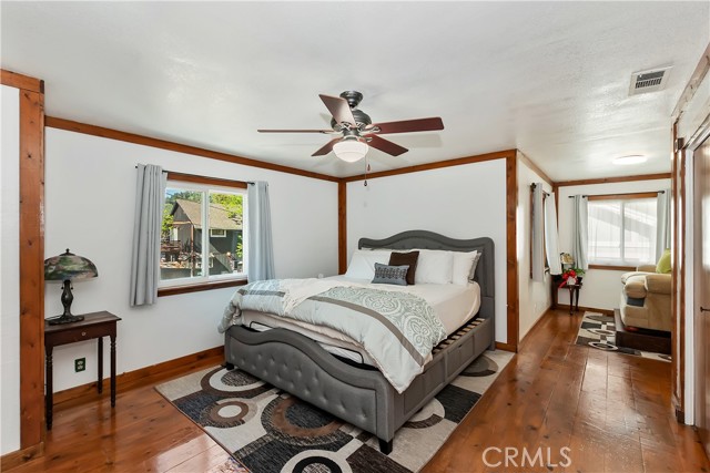 Detail Gallery Image 25 of 41 For 22771 Fir Ln, Crestline,  CA 92325 - 4 Beds | 2/1 Baths
