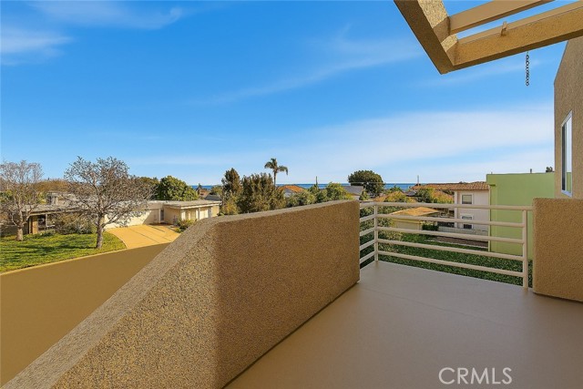 Detail Gallery Image 9 of 22 For 33791 Mariana Dr #1,  Dana Point,  CA 92629 - 3 Beds | 2/1 Baths
