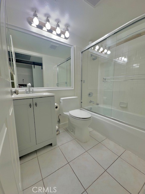 8065 E Sandstone Drive, Anaheim Hills CA: https://media.crmls.org/medias/fa1973be-4ccb-4305-9a5c-585ba045ff99.jpg