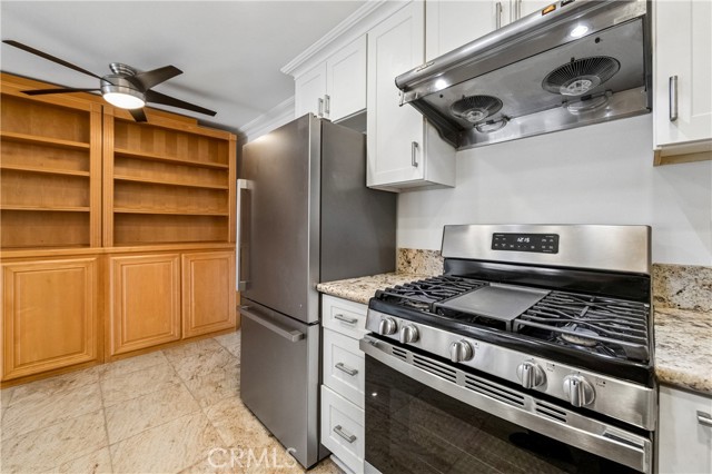 Detail Gallery Image 30 of 38 For 6600 Warner Ave #124,  Huntington Beach,  CA 92647 - 1 Beds | 1 Baths
