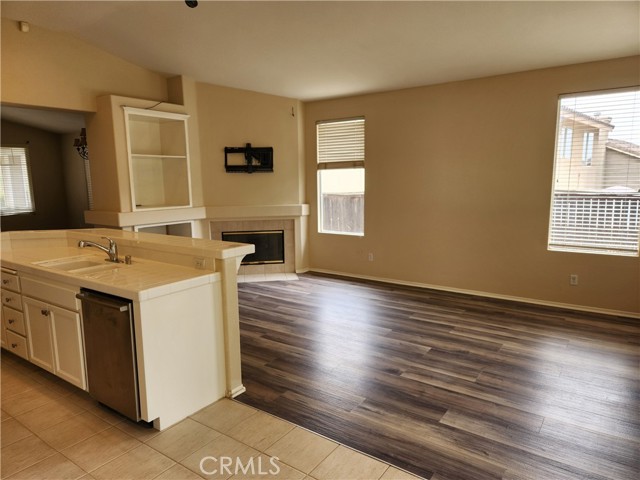 27547 Bunkerhill Drive, Corona CA: https://media.crmls.org/medias/fa1a26bc-87db-42e4-ac80-ef1793b6d9c8.jpg