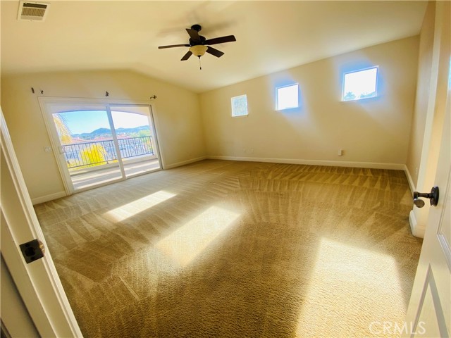 Detail Gallery Image 20 of 33 For 22214 Whirlaway Ct, Canyon Lake,  CA 92587 - 4 Beds | 3/1 Baths