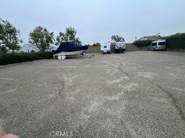 https://media.crmls.org/medias/fa1abc9c-3753-47f1-9b6b-43a073d9f5c7.jpg?preset=X-Large