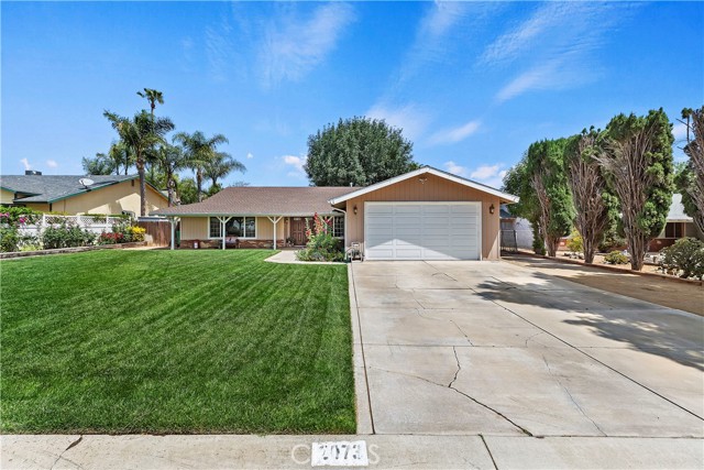 Image 2 for 2073 Paddock Ln, Norco, CA 92860