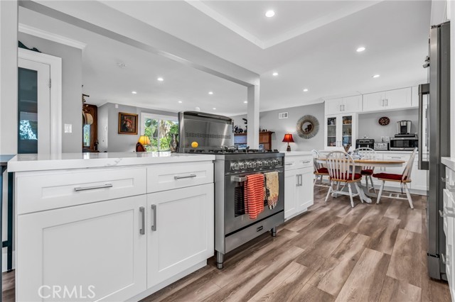 8404 Joan Lane, West Hills CA: https://media.crmls.org/medias/fa1b27aa-123f-41f3-ad9b-93cd02613eab.jpg
