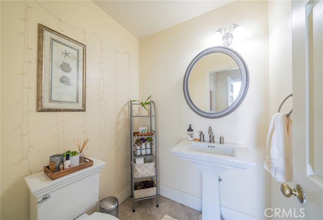 Detail Gallery Image 17 of 40 For 12 Silkberry, Irvine,  CA 92614 - 3 Beds | 2/1 Baths