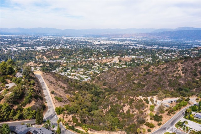 Detail Gallery Image 54 of 63 For 8545 Charl Ln, Los Angeles,  CA 90046 - 5 Beds | 6 Baths