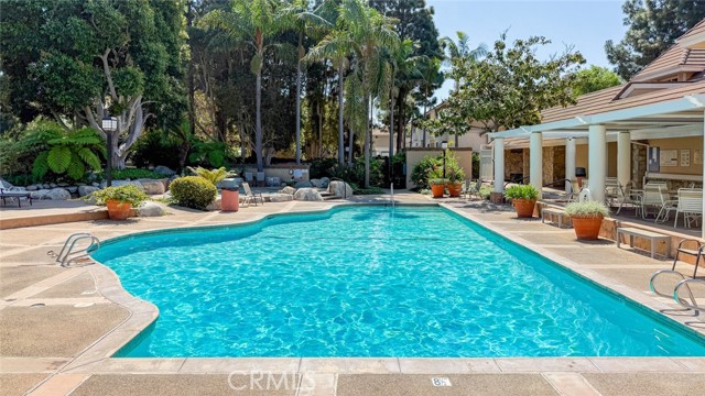 Detail Gallery Image 44 of 59 For 2563 Plaza Del Amo #204,  Torrance,  CA 90503 - 2 Beds | 2 Baths