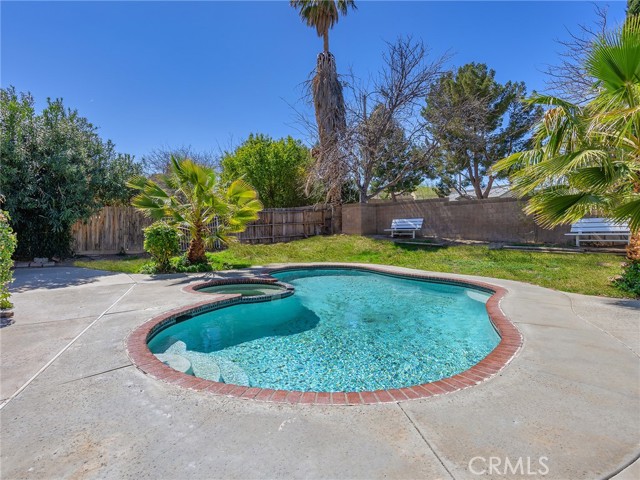 Detail Gallery Image 37 of 38 For 37707 Dixie Dr, Palmdale,  CA 93550 - 3 Beds | 2 Baths
