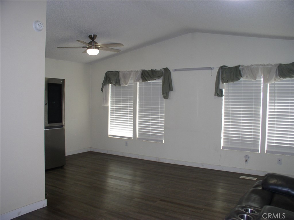 MLS #SB26138534 image #10
