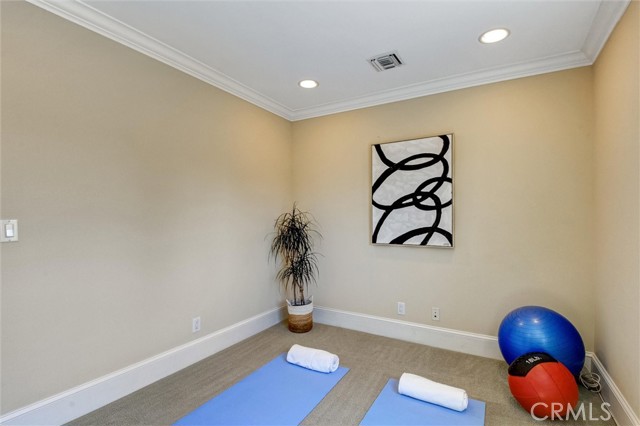 Detail Gallery Image 38 of 41 For 1020 Monte Verde Dr, Arcadia,  CA 91007 - 4 Beds | 4 Baths