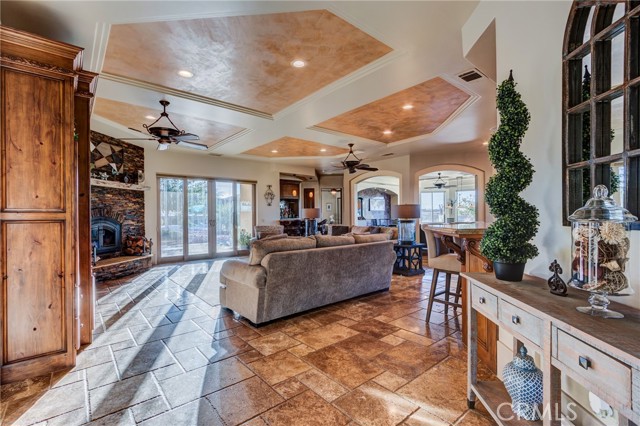 Detail Gallery Image 37 of 75 For 12260 Desert Rose Way, Oak Hills,  CA 92344 - 4 Beds | 4/1 Baths