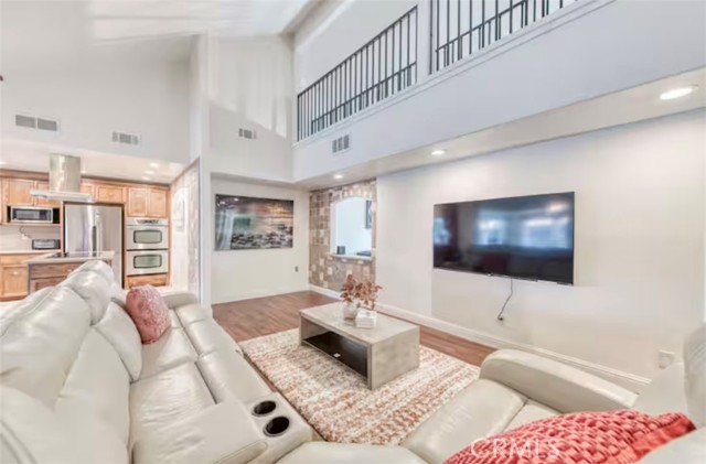 Detail Gallery Image 3 of 30 For 3436 W Sierra Avenue, Fresno,  CA 93711 - 4 Beds | 2 Baths