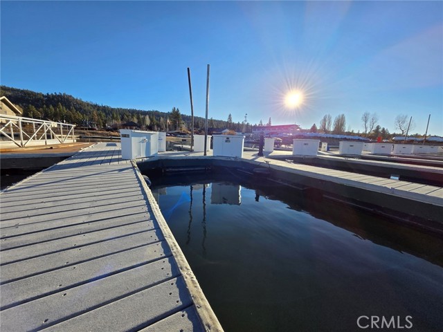 Detail Gallery Image 4 of 5 For 400 Pine Knot Blvd F-60, Big Bear Lake,  CA 92315 - – Beds | – Baths