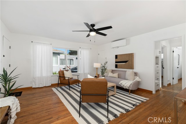 5536 Linden Avenue, Long Beach CA: https://media.crmls.org/medias/fa222078-d6c6-438a-8693-d1ee4d4269c4.jpg