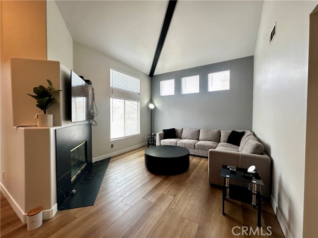 Detail Gallery Image 6 of 31 For 932 N Turner Ave #48,  Ontario,  CA 91764 - 3 Beds | 2 Baths