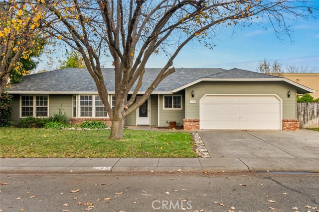 Detail Gallery Image 1 of 32 For 3180 Eagle Lake Ct, Chico,  CA 95973 - 3 Beds | 2 Baths