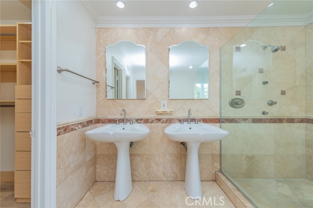 Detail Gallery Image 28 of 32 For 23 Cormorant Cir, Newport Beach,  CA 92660 - 3 Beds | 2/1 Baths