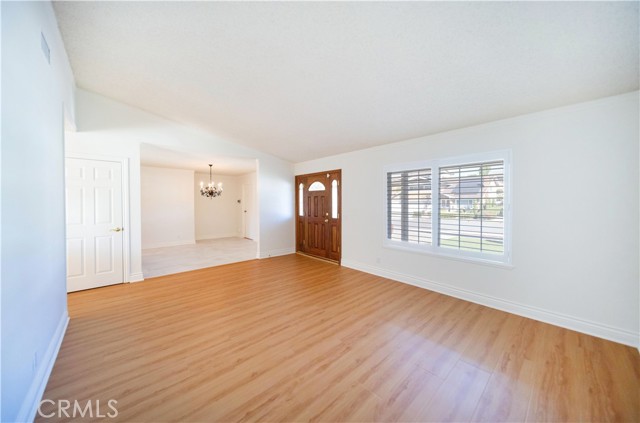 Detail Gallery Image 10 of 60 For 925 Golden Prados, Diamond Bar,  CA 91765 - 3 Beds | 2 Baths