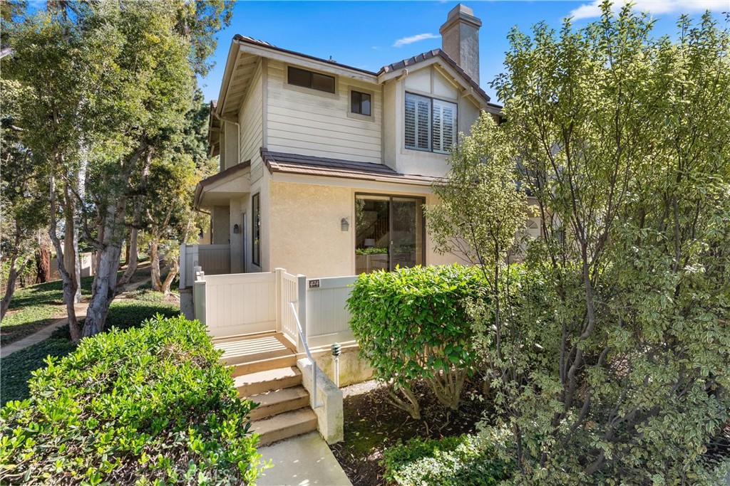 2595 PLAZA DEL AMO #424