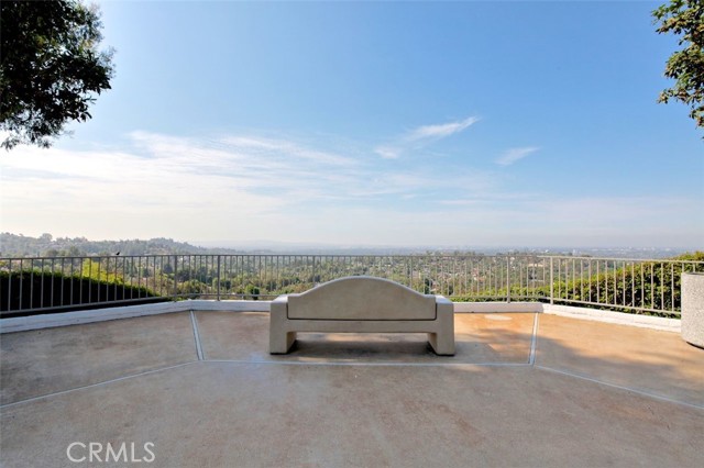 6150 E West View Drive, Orange CA: https://media.crmls.org/medias/fa26274c-1b00-4eeb-b85c-c0c78a9a984d.jpg