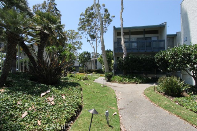 601 Prospect Avenue, Redondo Beach, California 90277, 2 Bedrooms Bedrooms, ,2 BathroomsBathrooms,Residential,Sold,Prospect,SB21177867