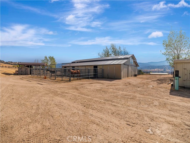 Detail Gallery Image 47 of 66 For 23237 Johnson Ct, Tehachapi,  CA 93561 - 4 Beds | 5 Baths