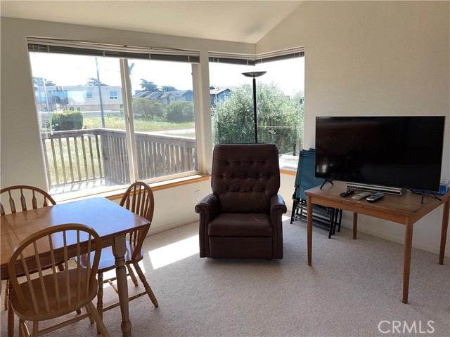 Detail Gallery Image 21 of 75 For 330 Jean St, Cambria,  CA 93428 - 3 Beds | 2/1 Baths